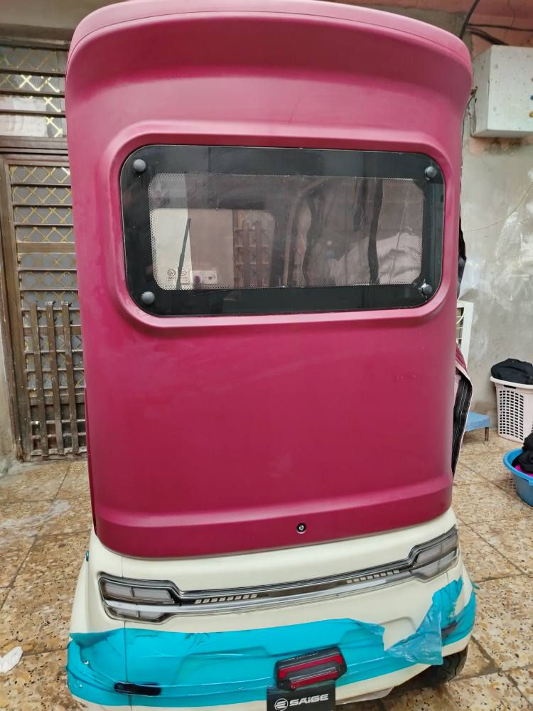 سلام عليكم شباب تكتك شحن جديده استعمال قليل للبيع مكاني بغداد حي اور هذا رقمي *********** واتساب متواجد بيع مستعجل بلاش
