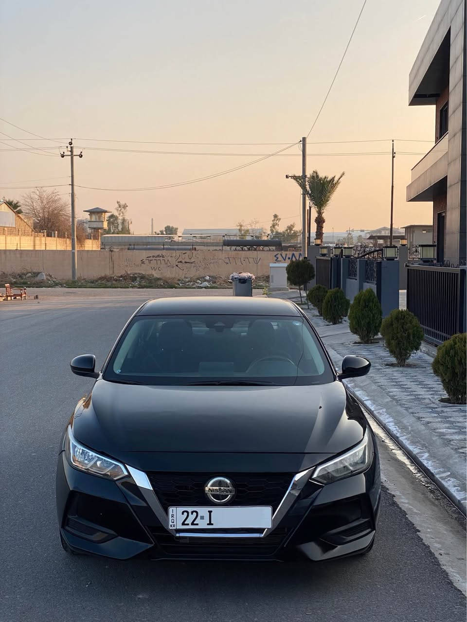 سلام عليكم 
Nissan sentra 2022 SV 
سەیارەیێکی زۆر خاوین و بەرجاوو  بەس ماشاءالله دەوێ
گیر مەکینە کارەبایی هەموو بە شەرت 
یەک دەستە کەم رۆیشتیە تەنها 62 هەزار کم  
هەموو شتیکی نوییە یەک دینار مەسرەفی تیدا نیە 
روون و تایەی تازەیە 
تەحویل بە شەرت 
یەک پارجەی بۆیاخە وە ٣ جی جی ساردی هەیە
 مالی دۆستە ئیرباگی شان و سوکان تەقیە 
ئەوایان جیاواز لە SV تر کوشین و سوکان هیتەریشە 
نرخی ١٢٨ مەجالەکی کەم
هەموو زانیاریک نوسراوە أربيل, العراق


**إذا كنت صاحب هذا الإعلان وتريد حذفه لأي سبب، رجاءا أرسل رسالة إلى الدعم الفني**
