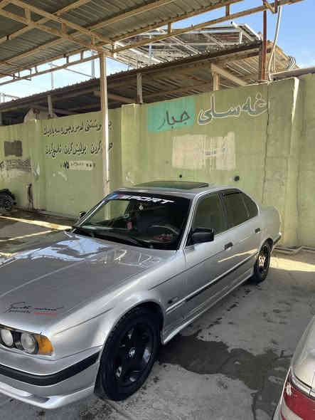 شتێکی نموونە و پاک دلی گەنج وپیر و منال و لاوان😍
BMW 1993
١-سلایت
٢- جام کارەبا
٣-دەبل جەگمەجە
٤- ئیرباگ
٥-ناوگیج ئەلقە
٦-٦کەلە
٧-ABC
٨-پاوەر
٩-ئاوینە گوی بەرخ
١٠-کوشن جلدە
١١-لایت ئەلقە و زیلۆن و عەدەسە
تا بەیانی باسیکەم تەواو نابی پێشی کامل کراوە بە گەورە و M
بێدەعم و لێدراوی و رزیویە تەنیا عام کراوە بۆ جوانی سەیارەکەمان سەنەویە بەشەرتی ئەوەلیات گێر و مەکینە ٥٢٠ عادی بەو شەرتە تامی ٥٣٠ بدات سەیارەکە مەسروفی کاملی کراوە هەتا سیفەی بەرەدەرگاکانیشی گۆراوە نرخی ٣٥ گەلایە شوینم کۆیە گۆرینەوە ئەکەم لەسەر دل گرتن 
ژ.م ***********
