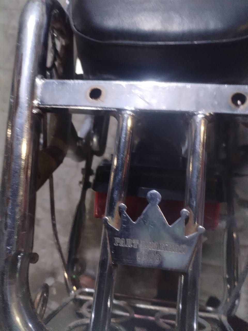 السلام عليكم مرخصت مدير الكروب
دراجه بار 5كير مكينه خرسه ماله صوت عوزه باتري وصفاحيات كهربائيات كله جديد مكاني بغداد الحريه عوزه ترتيب بسيط السعر 450 ***********
