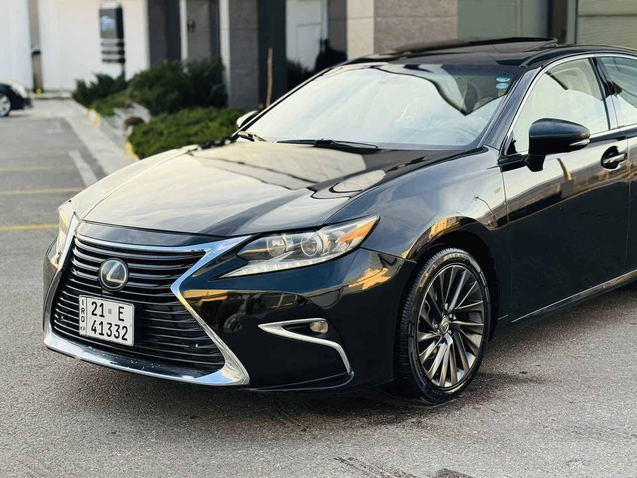 ﷽
LEXUS ES 350 2015
◽️ليگزز ES 350 موديل 2015 فول مواصفات
لون اسود

◽️محرك V6 3.5L سته سلندر
🔹گير و محرك بشرط مامفتوح
بدون صوت بدون صرف و خلل بشرط فحص

◽️سيارة حيلوة جديد
بيها {{ قطع و نص صبوغ }} بدون أيرباگ
سيارة جديد حيل حيلوة نضيفة

◽️مواصفات
{{ بصمة - فتحة - رادار - داخل بيجي - كشنات جلد - كشن تتفيىة و تبريد - كشن و ستيرن كهربا - كشن خزن - شاشة - ماوص - تبريد مركزي - نيزامي أيكو - نيزامي سبورت - لايت ليدو زينون - مراي شفت - ڤوليوم - بلاجكتور - بعد هواي مواصفات }}

◽️اربع تاير و ويل جديد بدون مصروف
🔹نظافه ١٠٠٪؜ كامل سيرفس بدون نقص و بدون مصرف
🔹بسميً السنويه بشرط تحويل و خرامه
🔹سنوي و رقم و هزة كلها جديد
سياره مابيها دينار مصرف كامل من كل نواحي

نفسي يوم /تحويل و كاله حاظر
مكان / داخل سليمانيه🌆

◽️موبايل /***********📲
~~~~~~~~~~~~~~~~~~~~~~~~~~~~~~~~
﷽
                                             ◽️LEXUS ES 350 2015
ليگزز ES350 موديل 2015
ره نگى ره شى قه تران

◽️مه كينه V6 3.5L شه ش بستؤن
🔹گير و مه كينه ى به شه رت نه كراوه ته وه
سه وت و سه رف و خه له لى نييه به شه رت

◽️بؤياغ (( بؤنيت و نيو سندوق  بوياغه))
زؤر جوان ماوه ته وه و نمونه يه له جوانيدا

◽️مواسفات
(( به سمه - سلايت - ناو زه رد - رادار - كوشن جلد - كوشن سارد و گه رم - كوشن و سوكان كاره باى و خزن - ئاوينه شه فت - شاشه - ماوس - ته بريد مه ركه زى - نيزامى ئيكو و سپورت - لايت ليدو عه ده سه - زينؤن - ڤوليوم - بلاجكتور - فؤرميكا - زور مواسفاتى تر )

◽️چوار تايه و ويلى لؤكى بيلادى يه ك دينار مه سروفى نيه
🔹كامل سيرڤزى بؤ كراوه و يه ك دينار مه سروفى نييه
🔹سه نه وى و ره قه م و هه زه ى تازه يه
🔹به ناوى خومه وه يه ته حويل و غه رامه به شه رت

شوين🌆_ سليمانى

موبايل☎️: ***********
