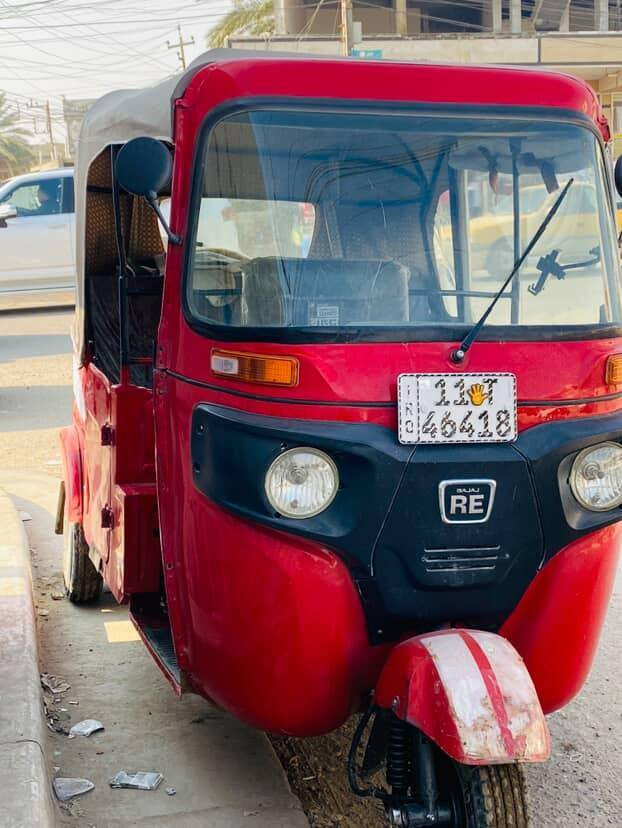 سلام عليكم تكتك موديل 22 مرقم بغداد نكليزي ضربتها فقط لغد يسار وصفحه بدي يمين ومعمره ومرشوشه بس مكاعده عدل الصفحه يرادلها تعمير من جديد مكاني بغداد الدوره سعرها 7ونص  وبيها مجال حگ الجيه بدون غراض ***********
