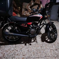 دراجه شاينك للبيع موديل 2025 ماشيه 2000  اخت الزيرو اي نقص مابيها مرقم...