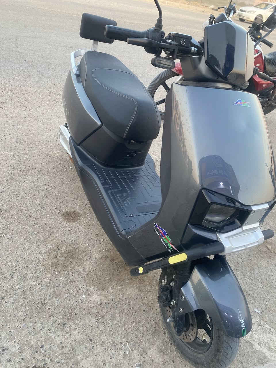دراجة شحن 2025 بطاريات ممتازة.                     ***********  مكاني المجمع الهندسي
