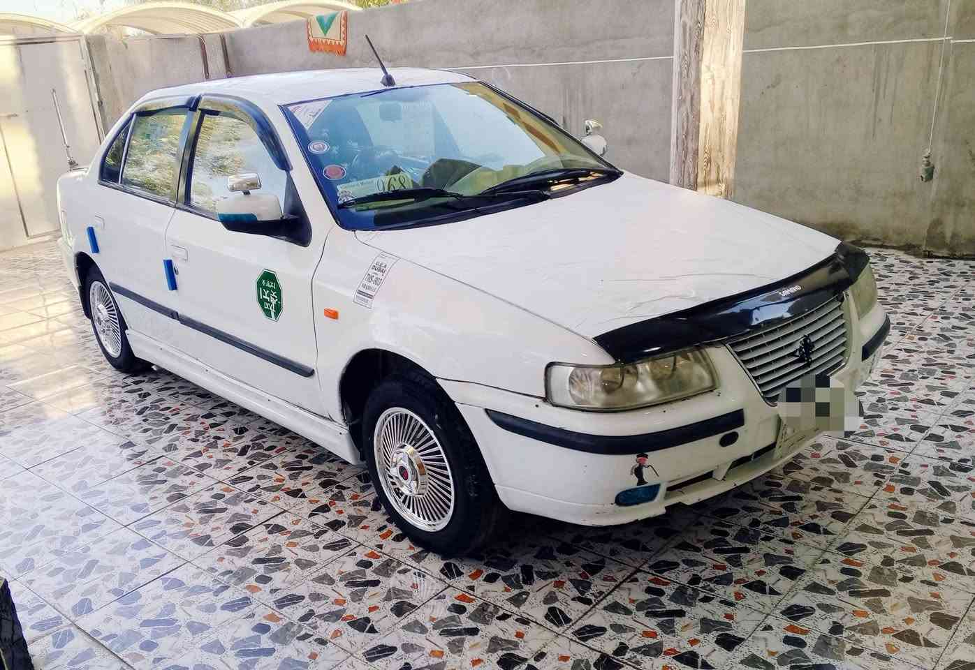 سمند سورن خصوصي رقم واسط مشروع وطني سنويته 2028 موديل 2011 مكفوله من الضربه القويه والصبغ عدا باب كير ومكينه مكفولات صدر خلفي والامامي كله تمام الحمد لله تخم تاير مدوشمه كله درجه اولى تبريد شغال كهربائيات كله شغاله كفاله السيارة جاهزة ومكفوله مصفره غرامات السعر 31وبيه مجال قليل جدا مكاني الصويره رقم الموبايل ***********
