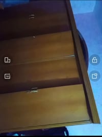 غرفه مستعمله للبيع نضيفه سعر350 وبيها مجال 07815515101