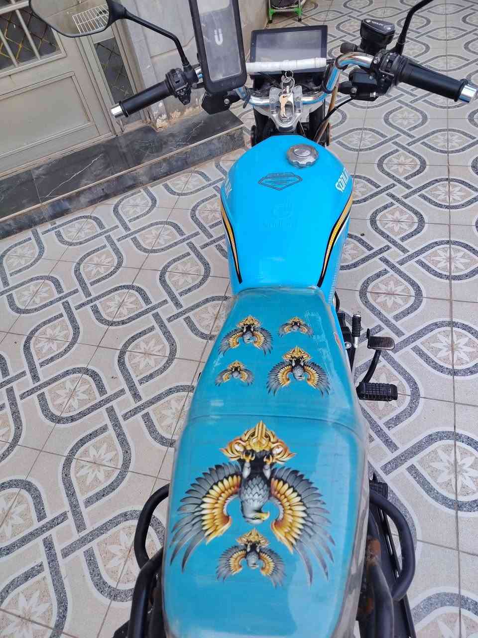 سلام عليكم. وجمعه كباركه
هذا الحلال للببع
دراجه 2024 وجه ال 2025
دراجه شرط
بيها شويه طخه بالجاملغ الامامي فقط
السعر 775 وبيها شوي مجال
للطلب والاستفسار الاتصال على هذا
الرقم ***********
اتصال فقط غير متواجد ع الفيس
