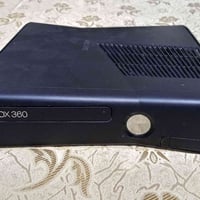 اكس بوكس 360 • اقراص عاطلة • ١٥٠ لعبة