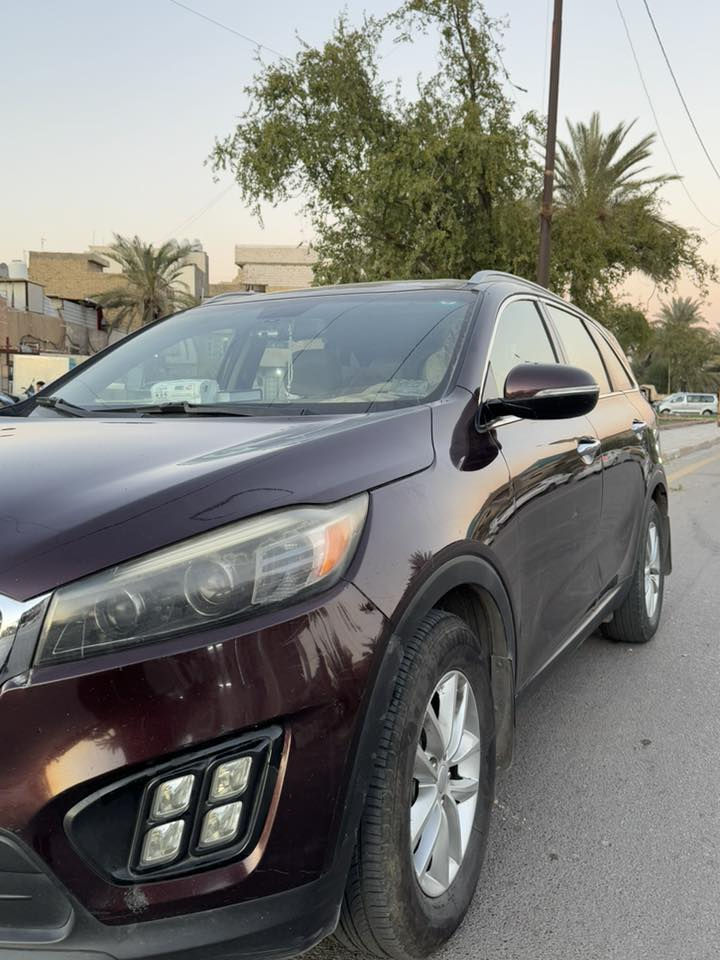 سلام عليكم
كيا سورنتو موديل ٢٠١٨ 

كلين بيها بارد بخشم البنيد وبارد بقبغ الجنطه 

تبريد قطعتين

داخل لونين اسود بيجي

دواخل صاج 

مكينه V6

7 راكب 

تحكم ستيرن جهتين

كروس سرعه 

شاشه

كامره خلفية 

درايڤ مود ( ايكو-سبورت-نورمل)

ماشيه 130 الف 

تحكم مري كهربائي

اشاير مري لد

بجم زنون 

بلوجتكر زنون اربع عدسات 

رقم بغداد دولي جديد

مكاني بغداد حريه 
سعر 187
0772 433 0430
