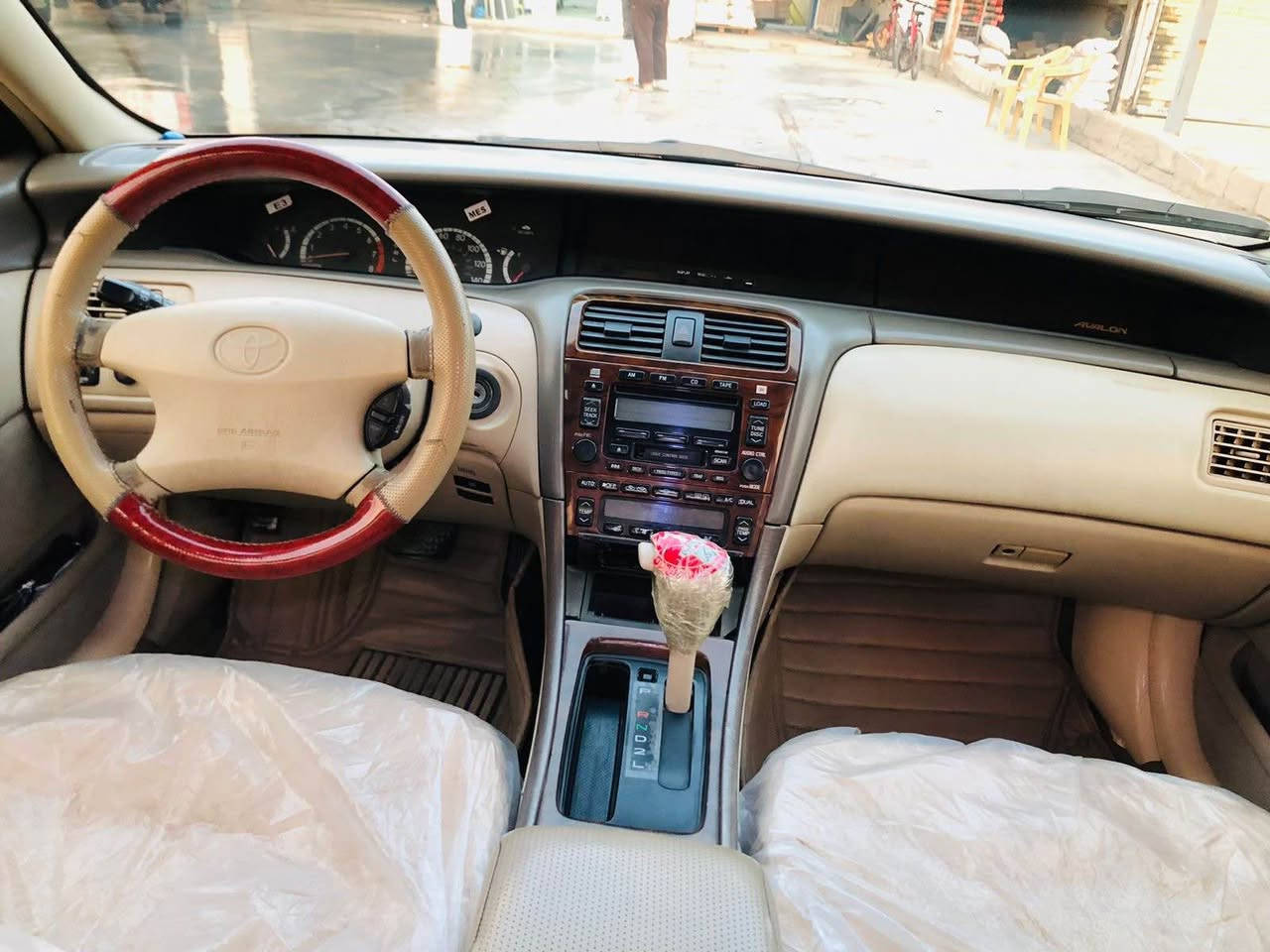 سلام عليك 
افلون موديل 2001 // مواصفات سلايد / كشن هيتر / كشن كهربائي  تبريد مركزي  / تبريد نضام سبلت  / امرايات هيتر   سماعات jbl / سنوية لحد 2028

شرط تحويل 

الرقم ***********

السعر 93$ بيها مجال كركوك, العراق
