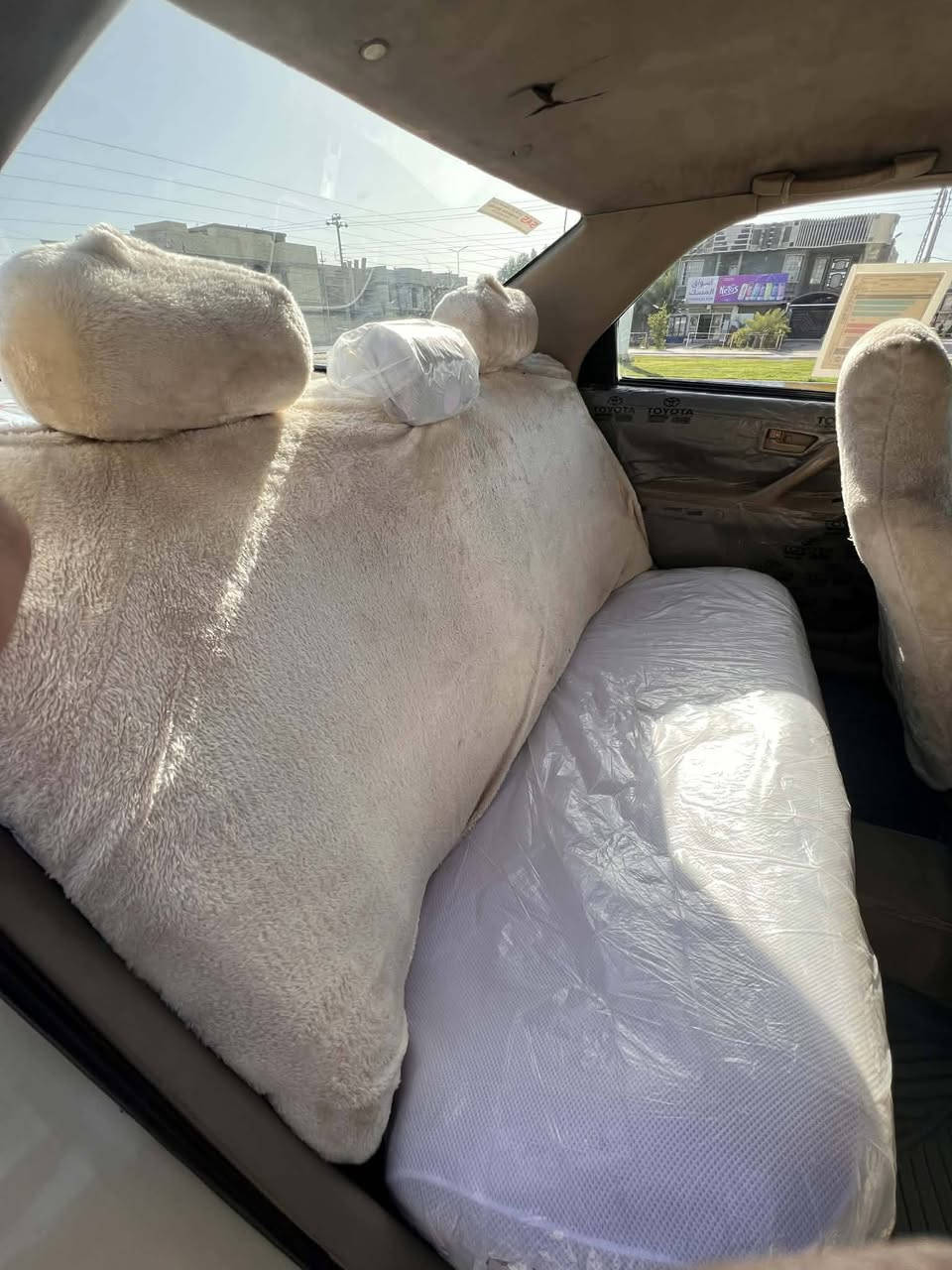 كامري تيوتا سياره جاهزه تبريد تخم تاير سياره جديده خير من الله موديل 1998 محرك كير بحاله جيده. سعره 80 وبيه مجال حك الجيه مكان الفلوجه حي العسكري قرب سيطره موضفين. فقطـ بيع 
***********
