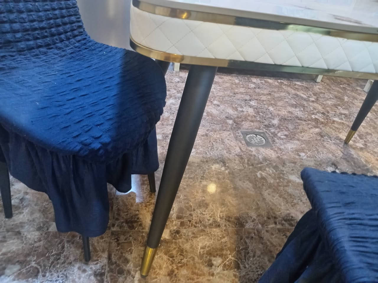 ميز و 4كراسي للبيع سعر 180


**إذا كنت صاحب هذا الإعلان وتريد حذفه لأي سبب، رجاءا أرسل رسالة إلى الدعم الفني**
