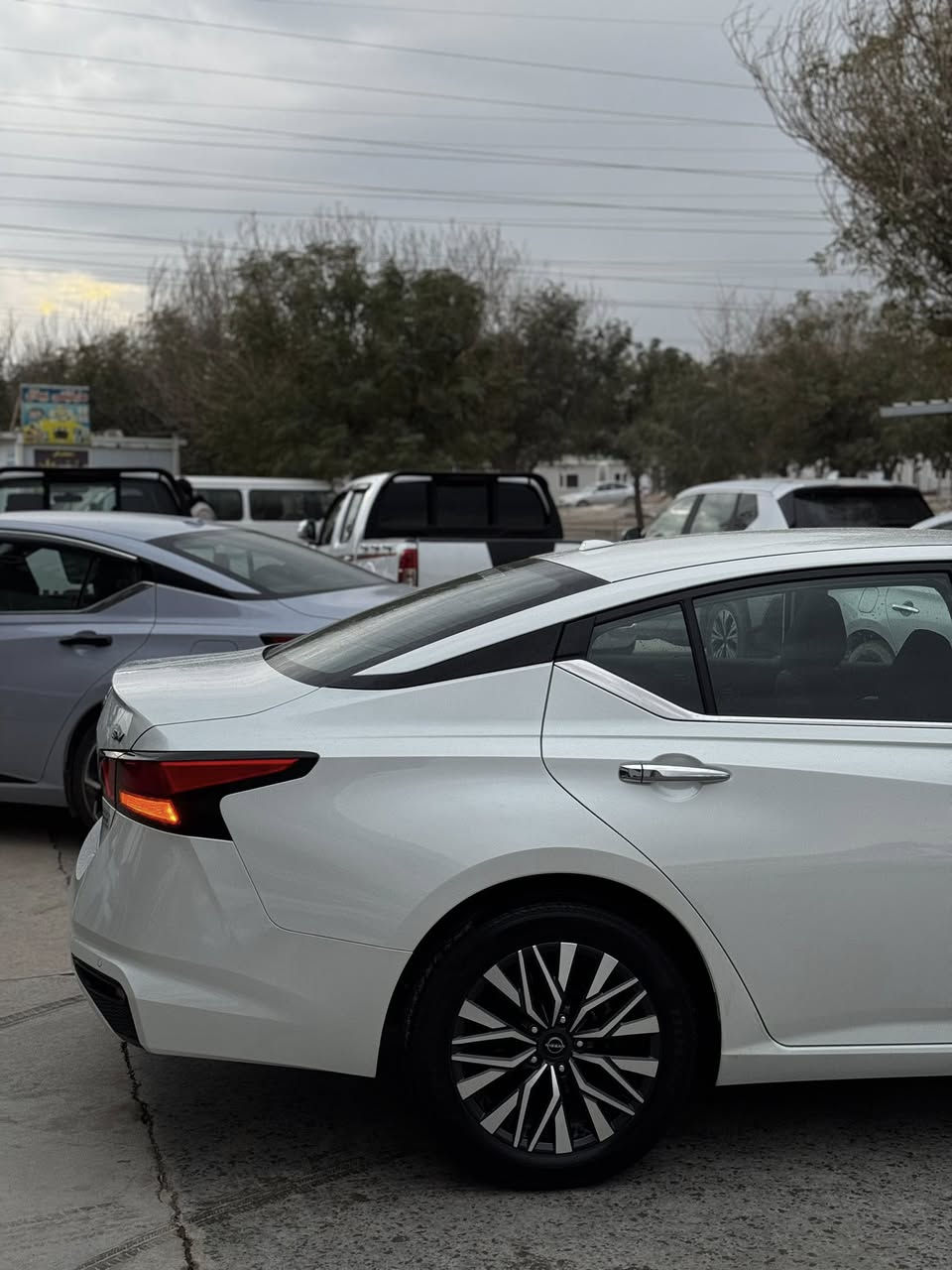 السلام وعليكم
Nissan Altima 2023 SV

حادثها فقط بنيد

بدون دواخل

ايرباك فقط ستيرن

كاتي تترقم جميع المحافظات الشماليه

ماشيه ٣٥ الف ميل

السعر ١٦٧ وبيها مجال

عنوان قضاء كلار

***********

***********
