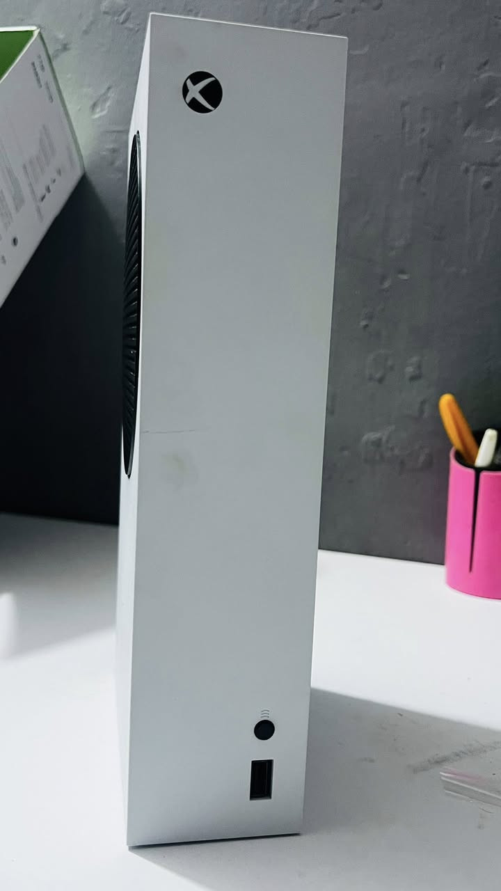 السلام عليكم 🙋🏻
Xbox series S
نظافه: 100%✅
جهاز جديد بمعنى الكلمه استعمال قليل حتى بطاريات الشركه موجوده  محلقاته كامله سبب البيع عدم التفرغ 

السعر : 350 و بي مجال 
📍: بغداد - الدوره 
رقمي :***********
