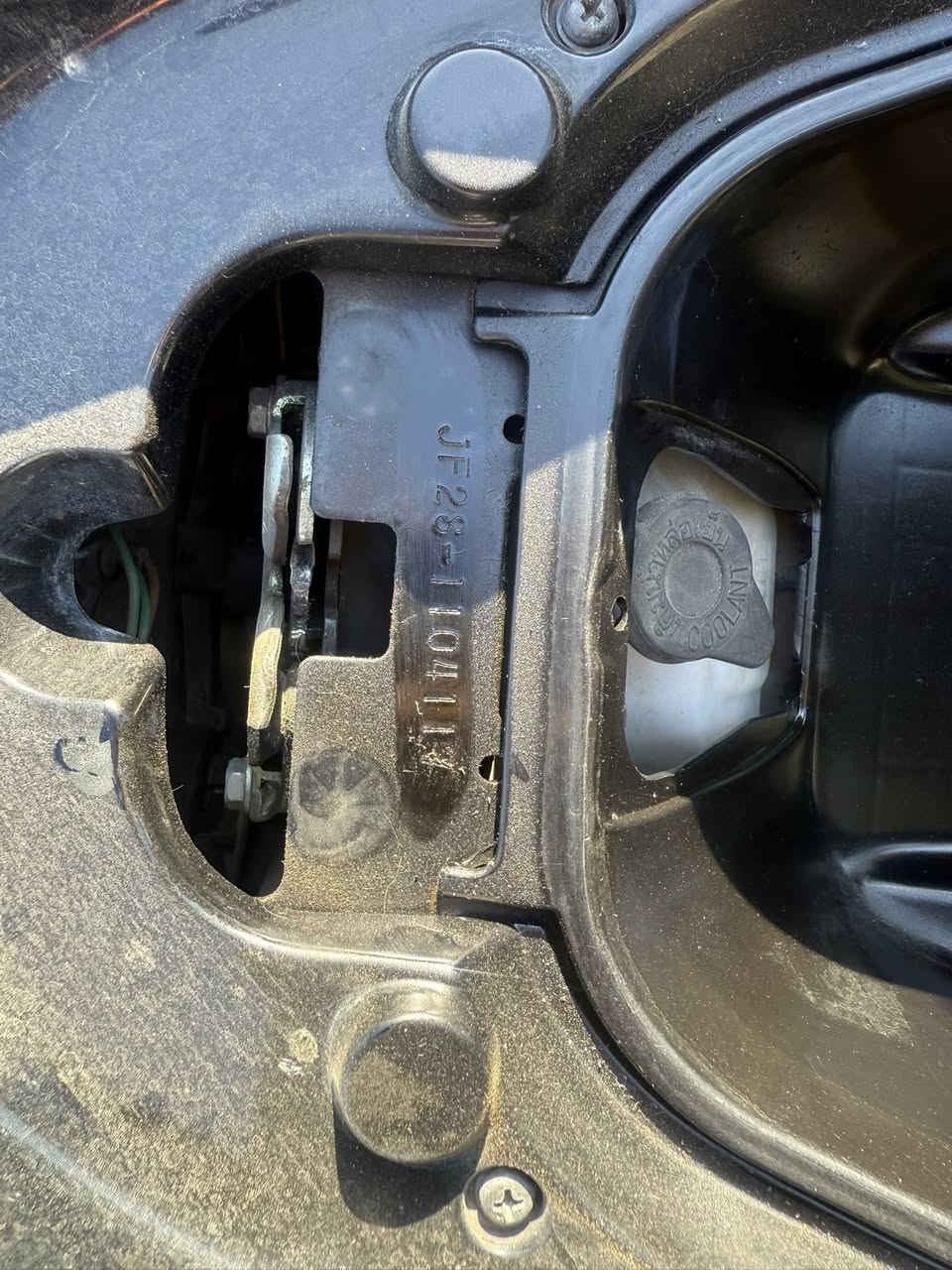 مكلف بالنشر وهذا رقم صاحب الدراجه الخاص مغلق
الشراي يتصل  ***********

للبيع بي سي اكس محرك 125 جيل اول ياباني لون اسود ماشيه 37 حساس ازدحام ستاند كهرباء دراجه نظيفه صارلها شهر من نازله 

السعر 13 ورقه
