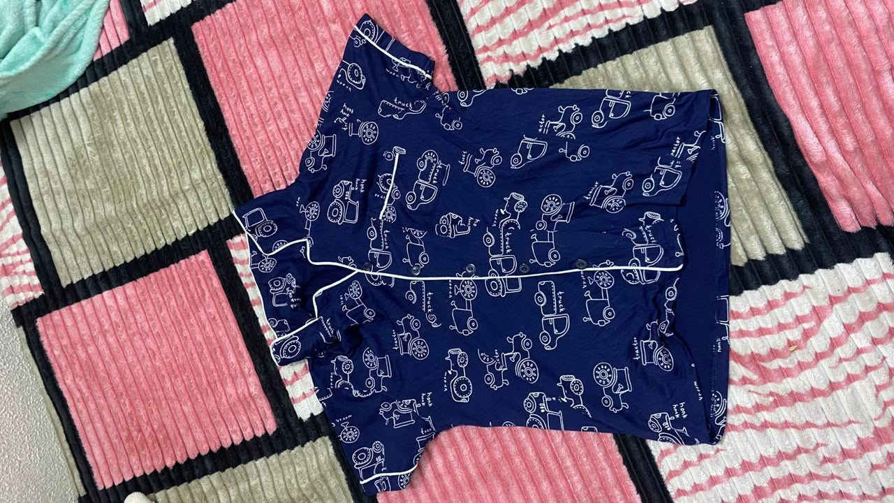 صبحكم الله بالخير والعافية اخوان
مجموعة ملابس حلوات واسعار جدا رخيصه
توصيل متوفر كل محافضات العراق 5 الف


**إذا كنت صاحب هذا الإعلان وتريد حذفه لأي سبب، رجاءا أرسل رسالة إلى الدعم الفني**