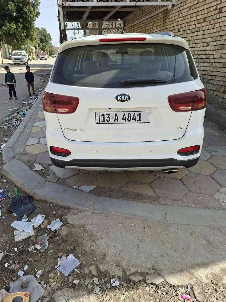 سورنتو ٢٠١٨ رقم ميسان ماشيه ١٦٠ السياره بيهه بارد بلباب مواصفات بصمه جنطه كهرباء شاشه كبيره كشنات كهرباء السياره موجوده في ميسان السعر ٢٢٢ اتصل ***********
