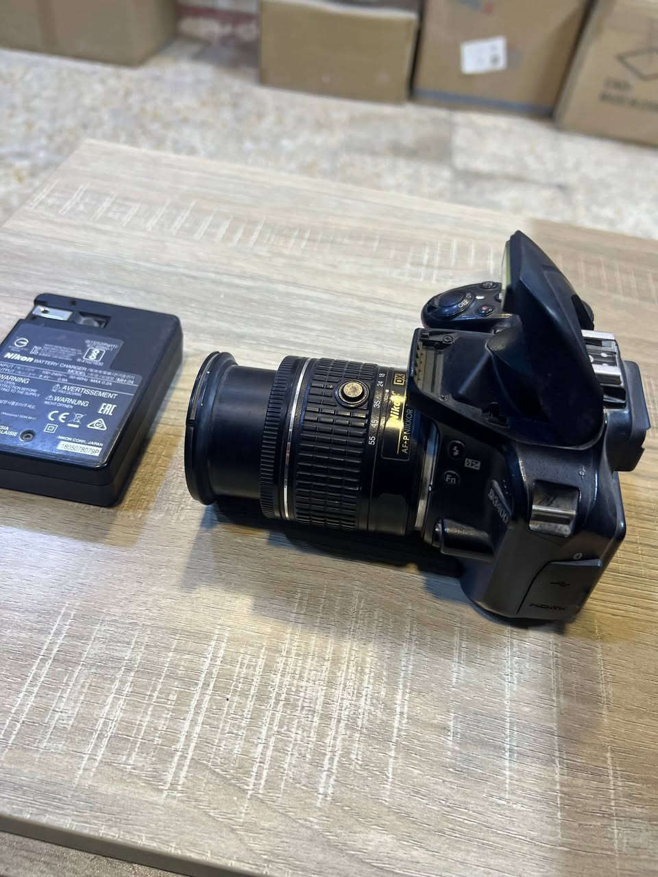 📸 للبيع كاميرا Nikon D3400 بحالة ممتازة
كاميرا نظيفة جداً استخدام خفيف، مناسبة للمبتدئين والمحترفين وتصوير المنتجات والمناسبات.
🔹 المواصفات: • دقة 24 ميگاپكسل
• تصور فيديو فل HD
• شاشة واضحة 3 إنج
• تصوير سريع 5 صور بالثانية
• تدعم نقل الصور للموبايل بالبلوتوث
🔹 العدسة: عدسة أصلية 18-55mm VR
زوم ممتاز + مانع اهتزاز + فوكس سريع وهادئ
🔹 المرفقات: ✔️ عدسة أصلية
✔️ بطارية
✔️ شاحن أصلي
✔️ غطاء عدسة
💼 مناسبة لتصوير: المنتجات – السفر – المناسبات – الاستخدام اليومي
وتساب : ***********
