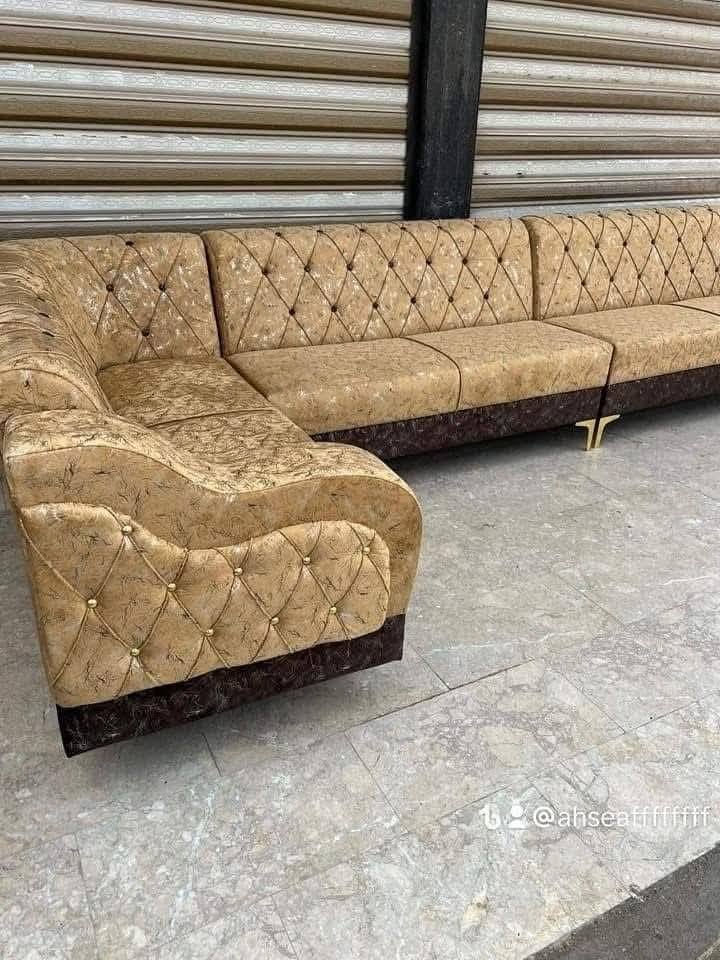 يا الله
معمل تخامه دواوين
جميع الموديلات الموجوده بصور سعر المتر ٧٠ الف
الهيكل خشب روسي وبلوك اسود وسفنج مميز اول
شوف بعينك قبل كلشي
عنوان حله كريطعه ***********
