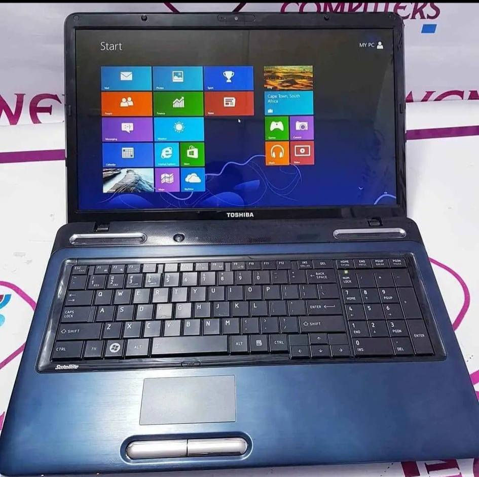 لابتوب توشيبا – مواصفات ممتازة وحالة نظيفة جدًا
• معالج: Intel Core i3 – جيل ثالث
• تخزين: 500GB HDD Black سريع
• رام: 4GB وقابل للزيادة
• بطارية ممتازة
• تبريد قوي ومستقر
• تصميم أنيق والجهاز متين جدًا
• الشكل نظيف وكلاس
• مع الجهاز الشاحن الأصلي

. إكسسوارات:
حقيبة سوداء 
السعر ٩٠ قفل 
مكاني بغداد المدائن 
يوجد توصيل


**إذا كنت صاحب هذا الإعلان وتريد حذفه لأي سبب، رجاءا أرسل رسالة إلى الدعم الفني**