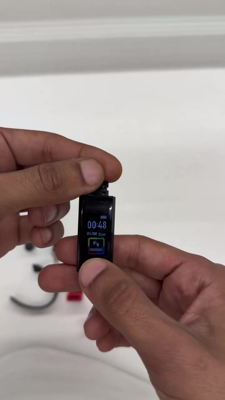 ⌚🔥 خليك متابع صحتك ونشاطك طول اليوم مع سوار Bemi OLE الذكي!

يحسّب خطواتك وسعراتك ويراقب نبضات القلب والنوم بسهولة 💪📲

شاشة لمس عملية + إشعارات مكالمات ورسائل وتحكم بالموسيقى والكاميرا 🎵📸

ويجي ويا حزام إضافي أحمر حتى تبدل اللوك بكل وقت ❤️

💰 السعر :6 ألف فقط
🚚 التوصيل : 5 آلاف

📲 للحجز والاستفسار واتساب :
***********

لا تفوتين الفرصة ✨ الكمية محدودة 💕
