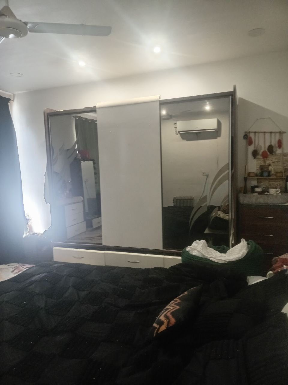 9 قطع مستعمله 
مكان المشتل 
سعر 300
*********** تصل
