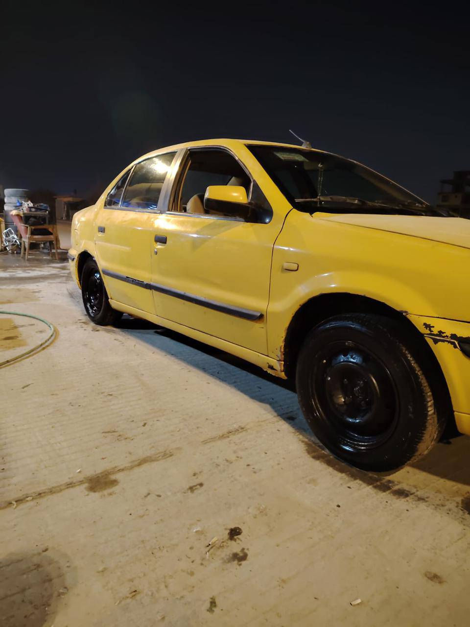 السلام عليكم سمند للبيع موديل 2012 مكينه بها خيط بخار هيا وغرامات على المشتري رقم احمر نجف راعيها يريد مداور مكان السياره نجف سعر 15 قفل ‏‪***********‬‏
