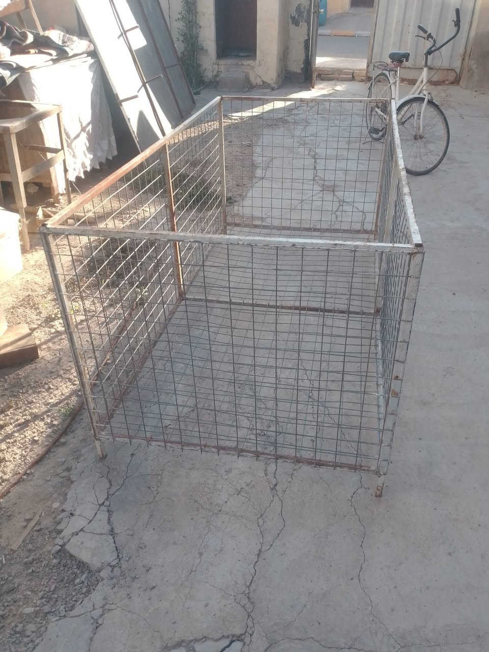 الطول ٢متر العرض١متر الارتفاع١متر المكان الفلوجه قرب المول الفلوجه السعر ٤٠الف +9647502651784


**إذا كنت صاحب هذا الإعلان وتريد حذفه لأي سبب، رجاءا أرسل رسالة إلى الدعم الفني**