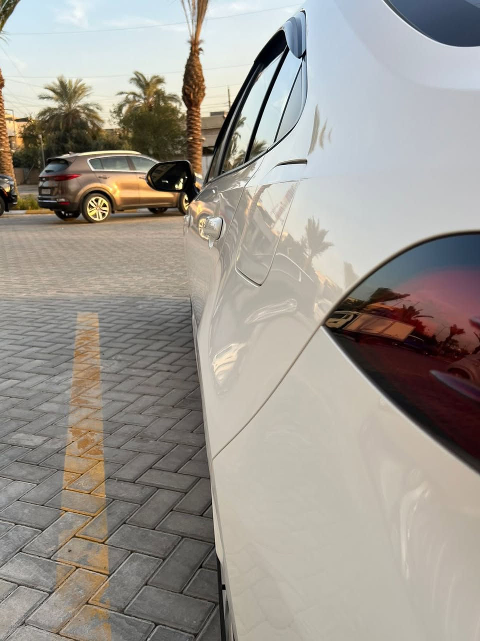 السلام عليكم للبيع كورلا HEV موديل 2025 مكفوله كفاله عامه من البارد ول صبغ ول تبديل ومن الرصعات ماشيه 14 اخت الزيرو وفول مواصفات من عده الكرسي مو كهرباء بحاله الوكاله السياره رقم بغداد باسمي مكانها بغداد السيديه للاستفسار عل سعر واي سؤال الاتصال عل رقم ***********  ولا تعلقلي تكلي السعر والسعر وتنطي سعر بكيفك  اتصل وبيك خير ودلل
