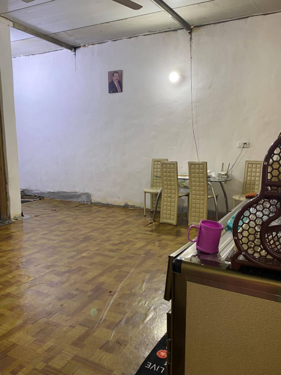 السلام عليكم ورحمه الله وبركاته يوجد بيت في التجاره للبيع مساحة 145متر 
جنس الأرض وقف السعر 36وبي مجال 
تبليط مجاري يبعد عن الشارع 100متر


**إذا كنت صاحب هذا الإعلان وتريد حذفه لأي سبب، رجاءا أرسل رسالة إلى الدعم الفني**