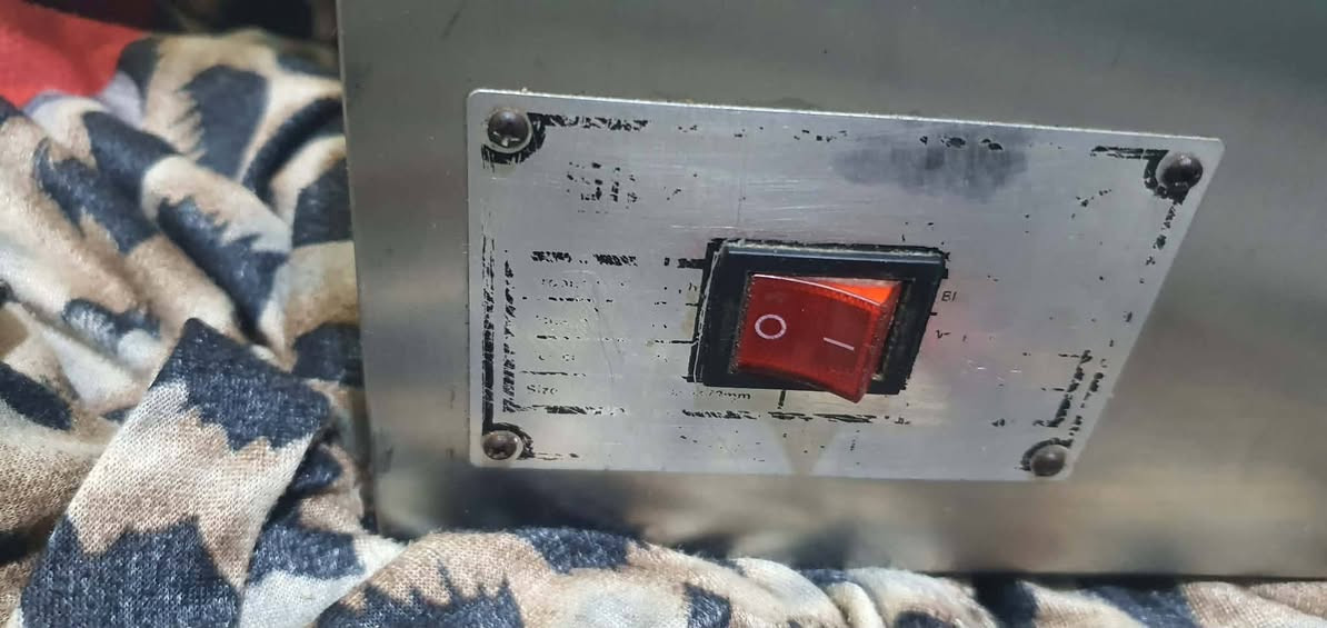 اسلام عليكم اغراض للبيع مكان مسيب حي المعليمن دووب الاتصال برقم ***********
