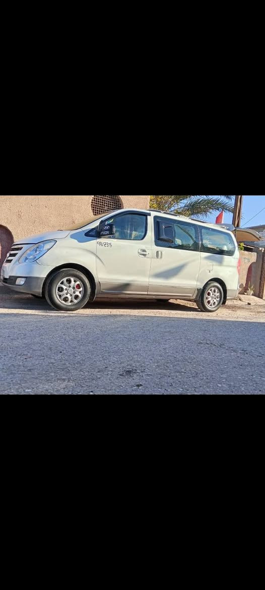 ستاركس البيع موديل 2011 رقم ميسان مشروع وطني محرك وكير جديد تخم تاير تبريد ثلج بيه  بكنات صبغ قيل سعره 145 بيه مجال العنوان واسط قضاء العزيزيه ***********      ***********
