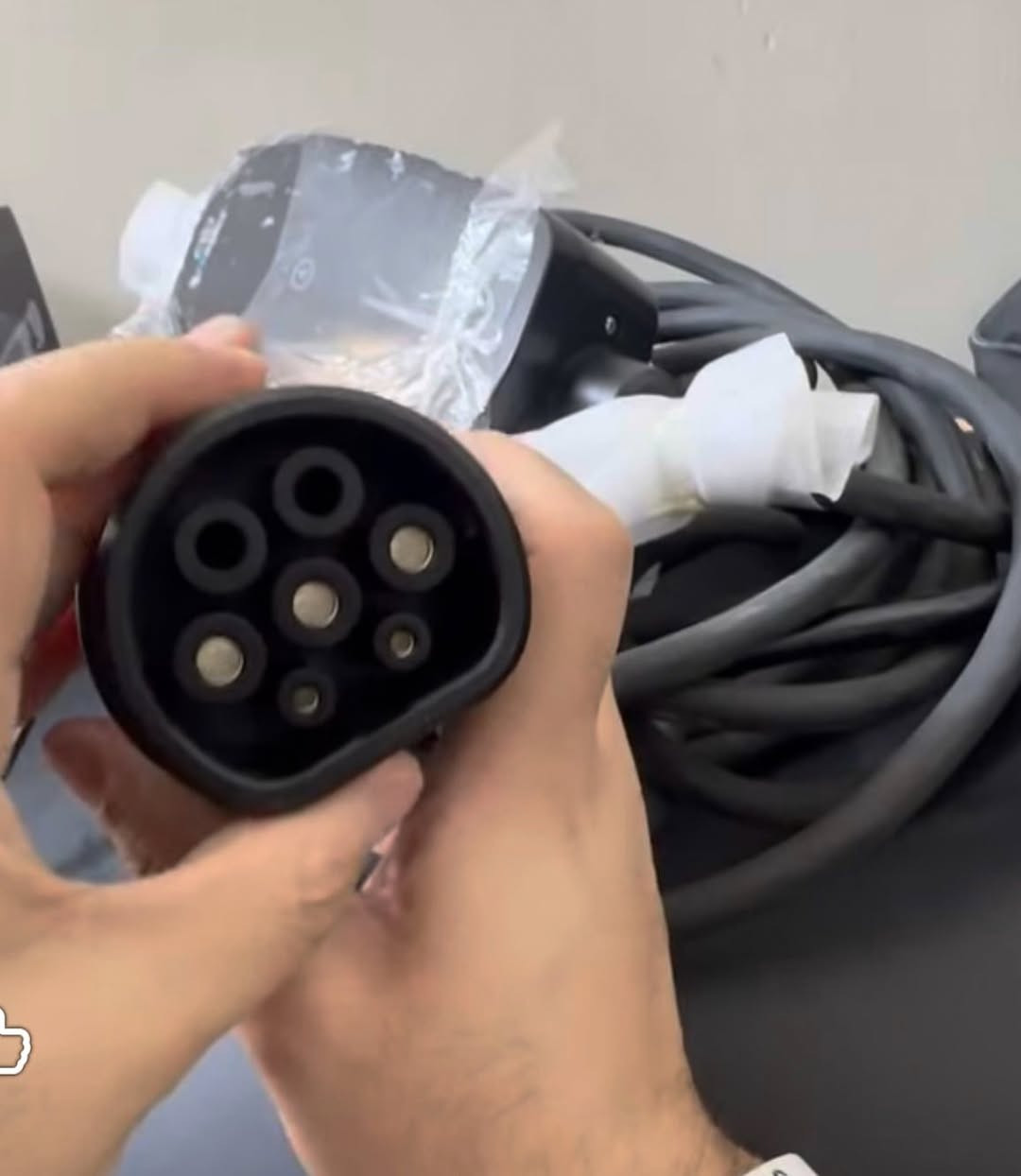 متوفر 13 امبير جديد سعرها70 الف متوفر توصيب


**إذا كنت صاحب هذا الإعلان وتريد حذفه لأي سبب، رجاءا أرسل رسالة إلى الدعم الفني**