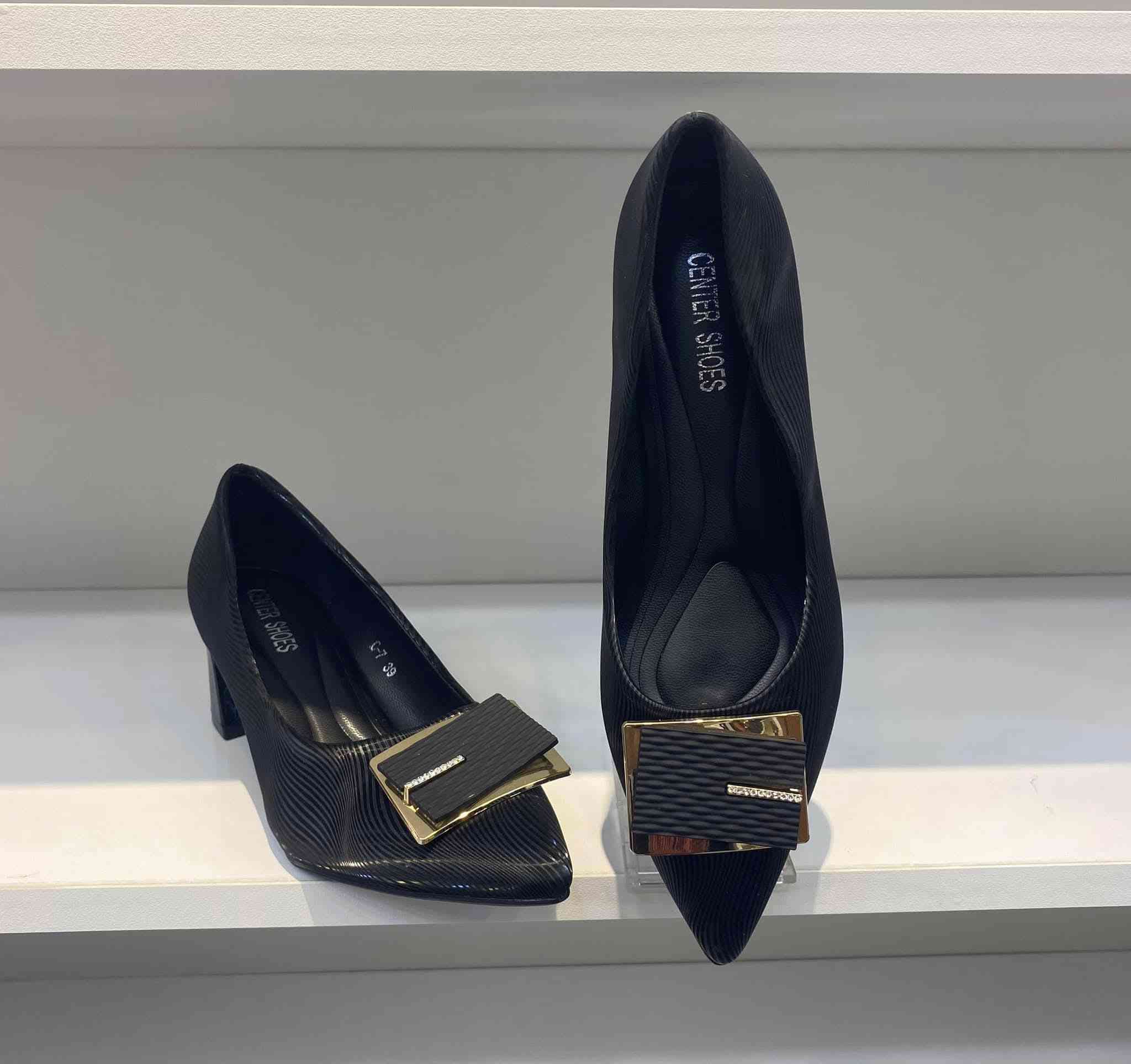 تخفيضات تخفيضات سعر فقط 10 الف
قياسات 36.37.38.39.40.41
احذية وحقائب بيروت
عنوان شارع مزرعة مجمع رؤتانا طابق الاول محل رقم 24
يوجد لدينا توصيل داخل خانقين


**إذا كنت صاحب هذا الإعلان وتريد حذفه لأي سبب، رجاءا أرسل رسالة إلى الدعم الفني**