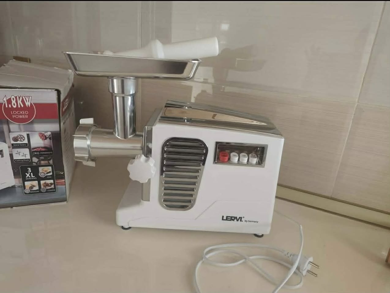 مەکینەی قیمە بەکارنەهاتوو بۆ فرۆشتن


**إذا كنت صاحب هذا الإعلان وتريد حذفه لأي سبب، رجاءا أرسل رسالة إلى الدعم الفني**