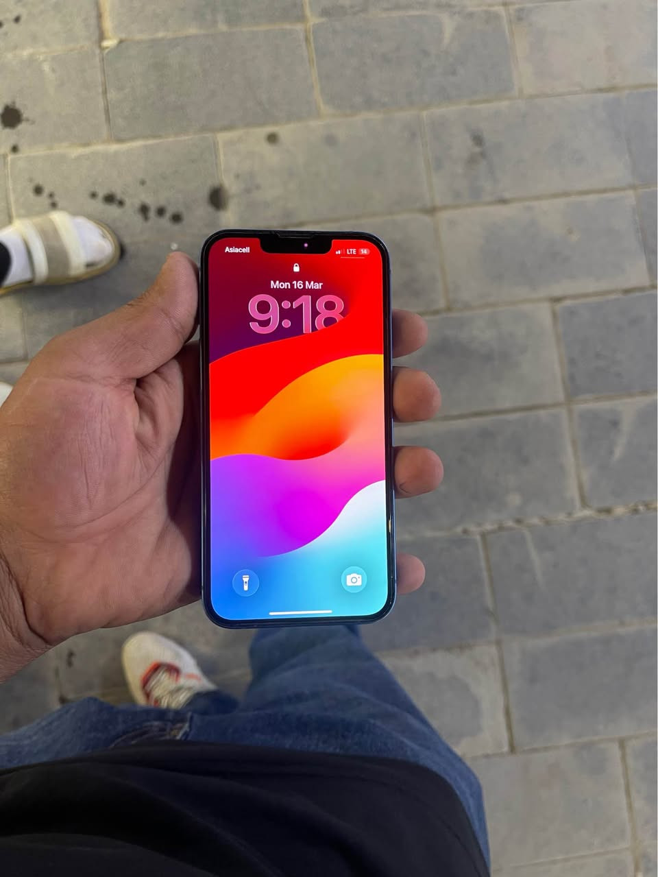 السلام عليكم أيفون  13 عادي ذاكره 128 بطاريه 100 الجهاز وتر بروف ممفتوح   للبيع السعر 440 الف قفل قفل 🔒 العنوان المنصور تقاطع الرواد *********** بغداد, العراق
