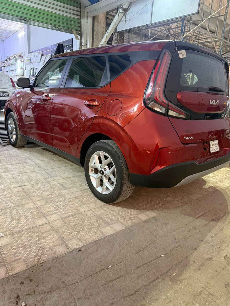 سلام عليكم عندي صول للبيع موديل 24 امريكي حادث جاملغ وباب محرك دوش 2000 رادارات  قياده ذاتيه توقف ذاتي وهواي بيه مواصفات ماشيه 35 بسمي مرقمه ذي قار تحويل ثاني يوم سنويه لل 31 توني رقمته رقم انكليزي مكاني ناصريه مركز سعره 157 وبيه مجال للاستفسار الاتصال أو وات ساب ***********
