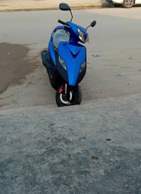 ثعلب للبيع مكينه خرسه كهربائيات شغاله دبلات امامي خلفي تايرات جدد دراج...