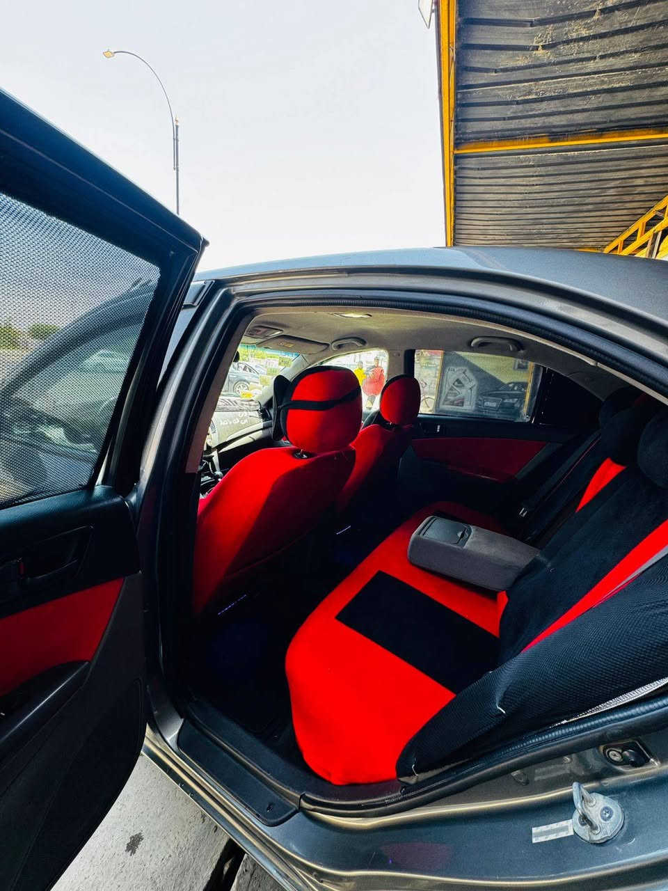 السلام عليكم سوناتا 2010 امريكي رقم كركوك الدولي باسمي كير محرك  2400 شرط تخم تاير جديد صدر جديد بيها حزام بدون دواخل شرط  للمراوس فقط حسب القناعه
***********
