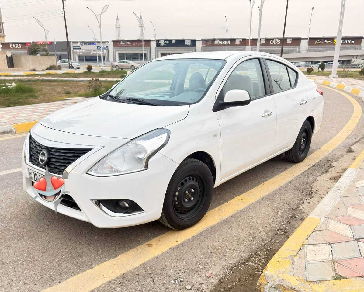 السلام عليكم 
نيسان صني هندي 
شركه السور 
موديل  2024 
ابو بليت الازرق 
السياره كلين كلين 
ماشيه 6000 فقط 
والسياره بأسمي شرط التحويل 
*********** كركوك, العراق

