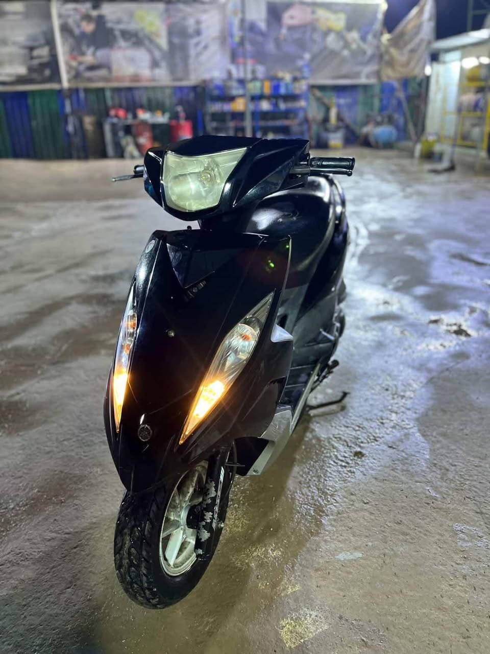 جي تي ار
رمبه الدراجه قبل شهر نازله رمبه 
كامله منقصها  برغي 
مكان الكاضميه 
***********
