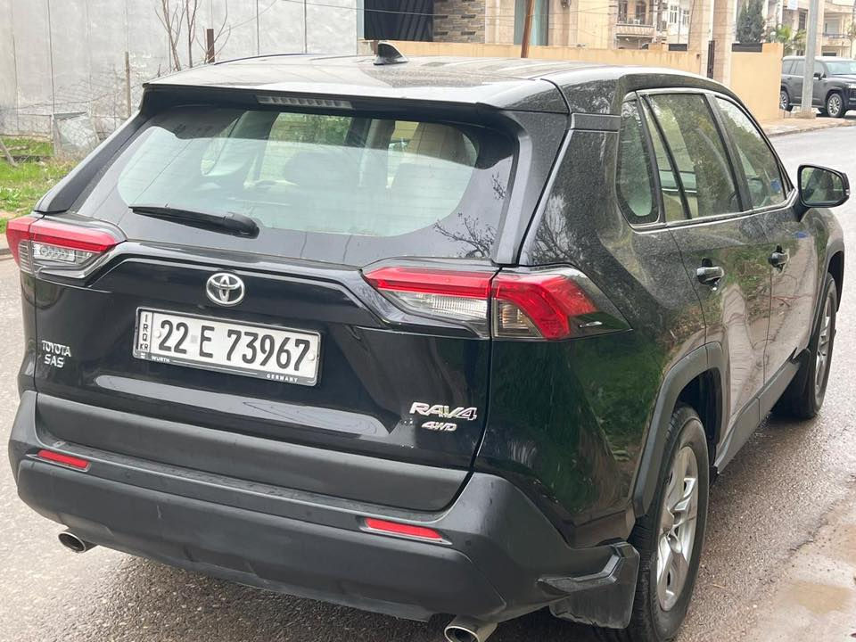 راف ٤ موديل ٢٠٢٢ خليجى ضمان شركة سرداد مكفولة من كلشي حتى من الشخط محرك ٢٥٠٠ ماشية ١٨ كيلو متر فول بدون سلايد وجلد
السعر ٢٤٠
***********
