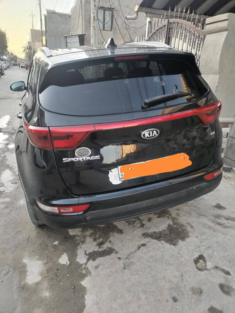 السلام عليكم
سبورتنج موديل 2018 
كامله المواصفات محرك 2400 
اربيل تحكم استيرن 
المكان بغداد الدوره 
السعر 150
رقم الهاتف
***********
