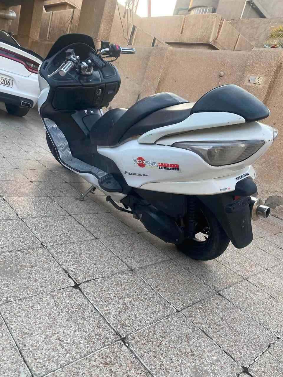 فورزه 0 9 البيع جاهزه من كلشي صالنصه رياضي ستان رياضي بكلايت كرستال.  السعر٩٥٠  بيهة مجال مكان بغداد ***********
