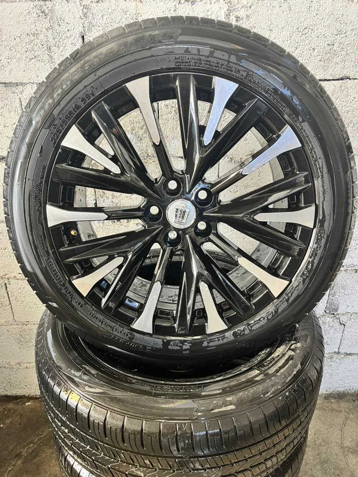 تخم ويل تاير مال كراون. قياس ١٩ لبيع  او مراوس واتساب ***********
