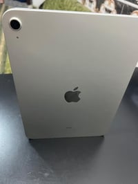 ايباد ١٠ • ٦٤ • بطاريه ٩٧٪