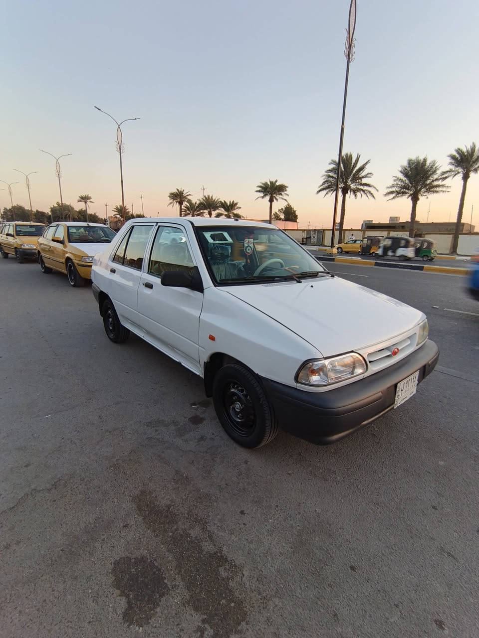 سلام عليكم سايبه للبيع موديل 21  مكينه كير صدر جديد تخم تاير جديد مكفوله من صبغ ضربه سياره بلاديه خير من الله 
سعر 58 اتصل علا رقم *********** مكاني جسر ديالى
