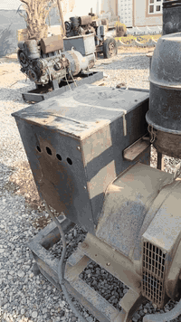 مولد فالفو 100 كيفي 6 سلندر حجم 61 مكان ديالى الشراي يتصل ***********
