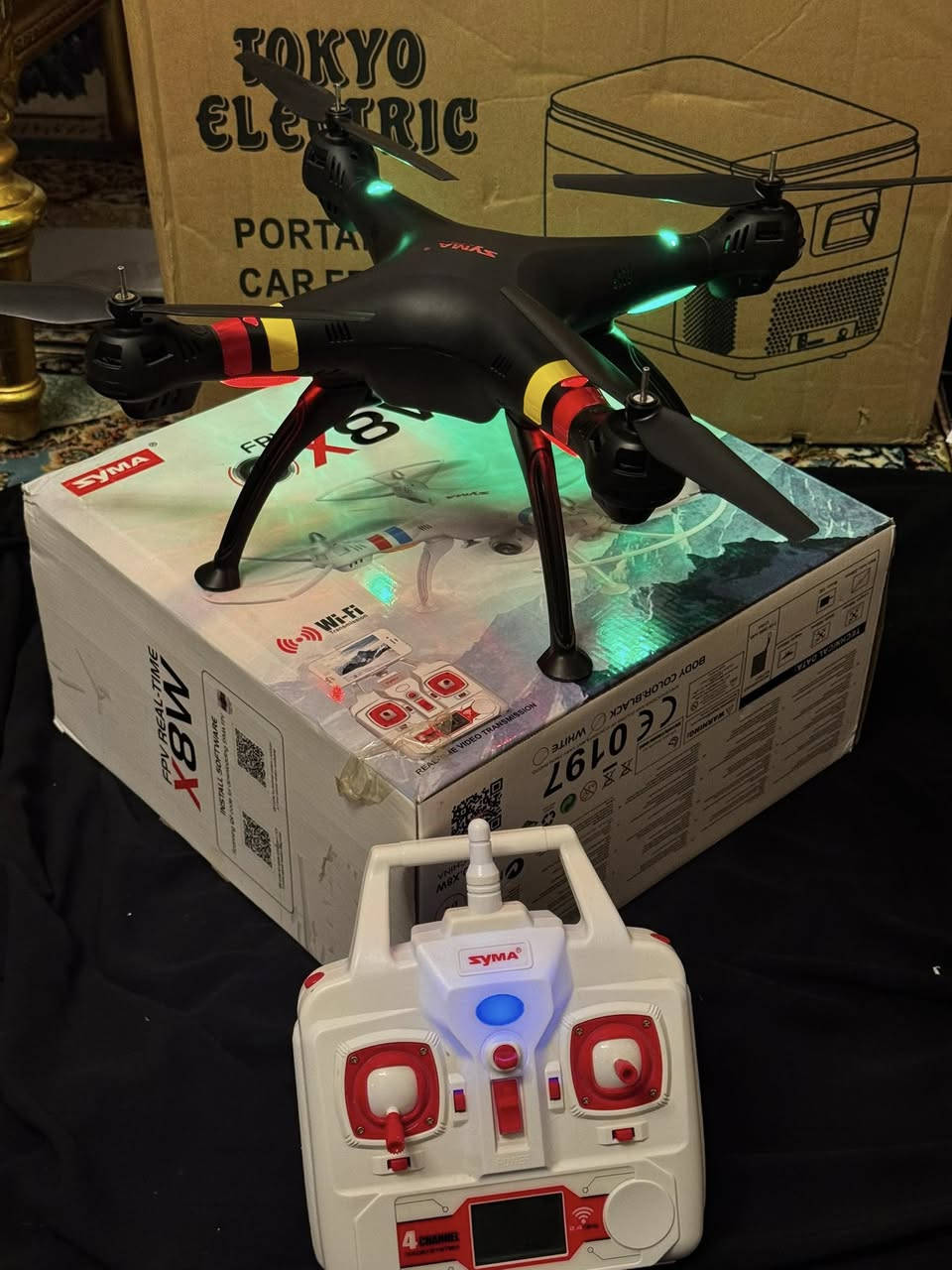 Syma X8W - درون تدريبية بمواصفات ممتازة للمبتدئين 🛸
 * تصوير مباشر: تدعم خاصية الـ FPV لرؤية التصوير مباشرة على موبايلك أثناء الطيران.
 * ثبات وحجم: تتميز بحجمها الكبير وتصميمها القوي اللي يخليها مستقرة وسهلة التحكم للتعلم.
 * مثالية للتعلم: أفضل خيار لضبط مهارات الطيران قبل الانتقال للطيارات الاحترافية والـ DJI
السعر 80 الف


**إذا كنت صاحب هذا الإعلان وتريد حذفه لأي سبب، رجاءا أرسل رسالة إلى الدعم الفني**