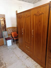 خزانة ٣باب • نقش زان • معرض ابو حسن